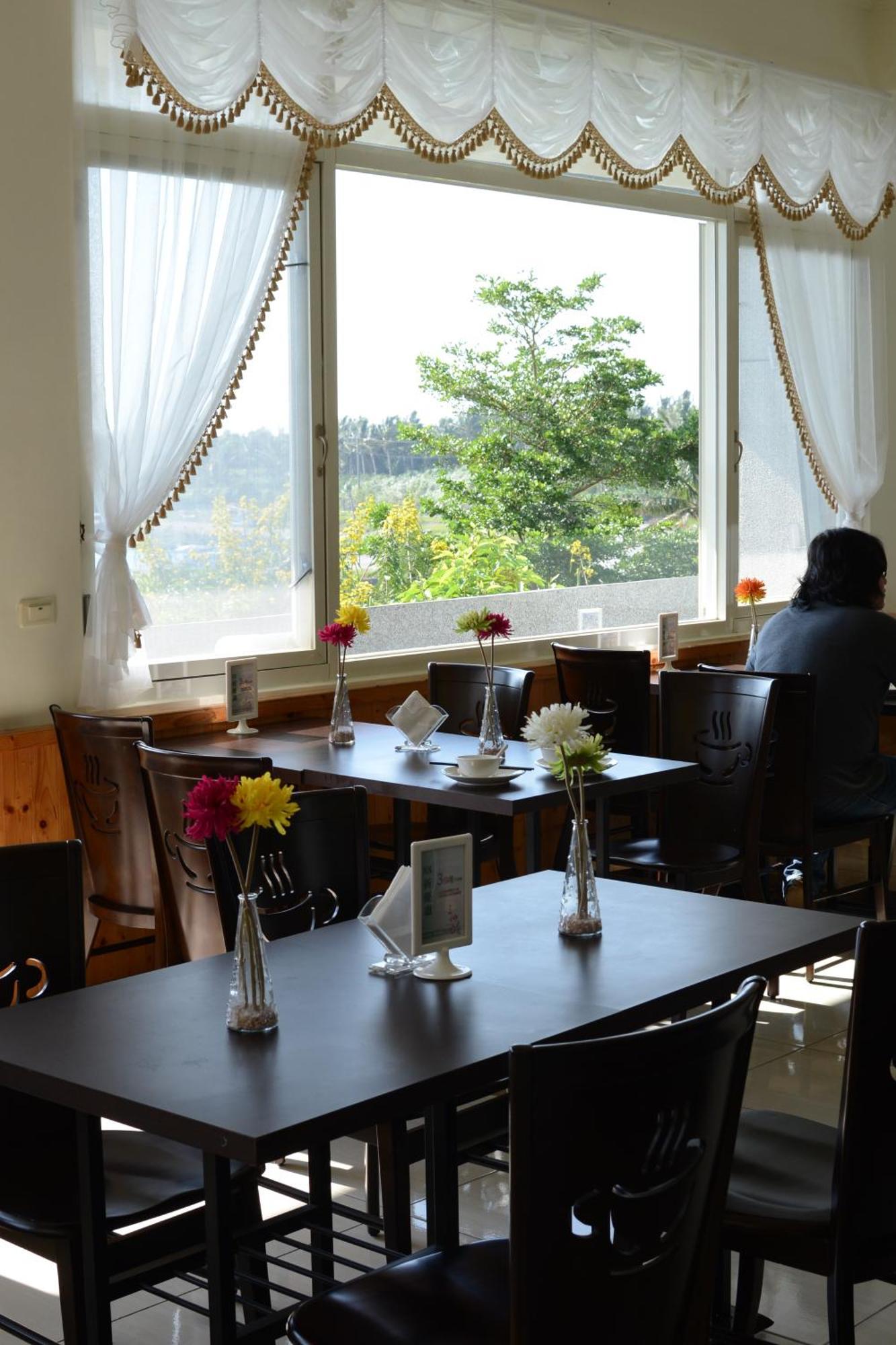 Sansendai Sea View B&B Chenggong Eksteriør billede